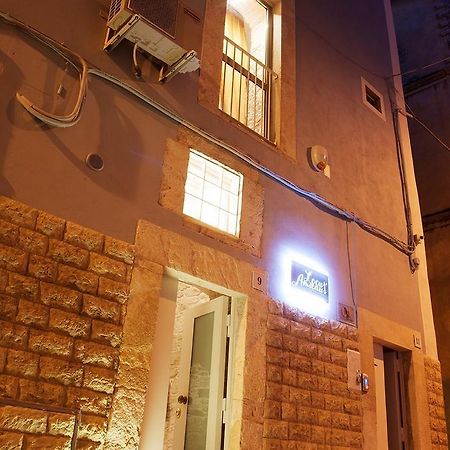 Locus Amoenus Luxury Rooms Terlizzi Bagian luar foto