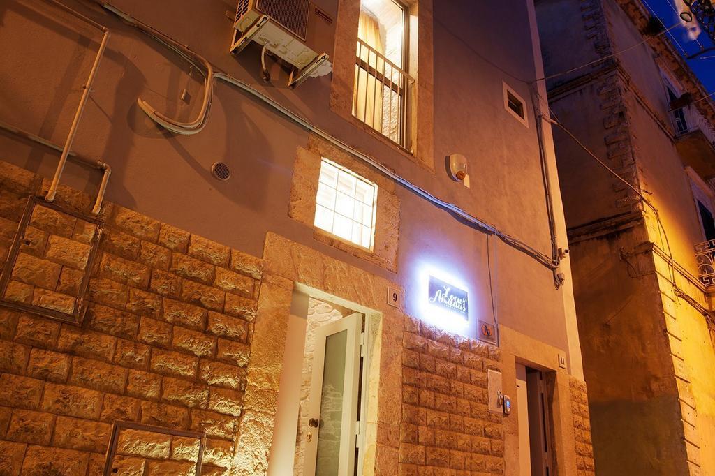 Locus Amoenus Luxury Rooms Terlizzi Bagian luar foto